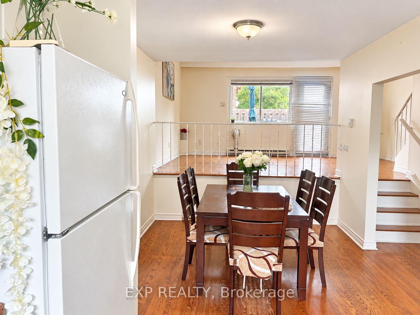 Photo 4 of Unit 111, 55 Godstone Road, North York, Don Valley Village — HOMEH