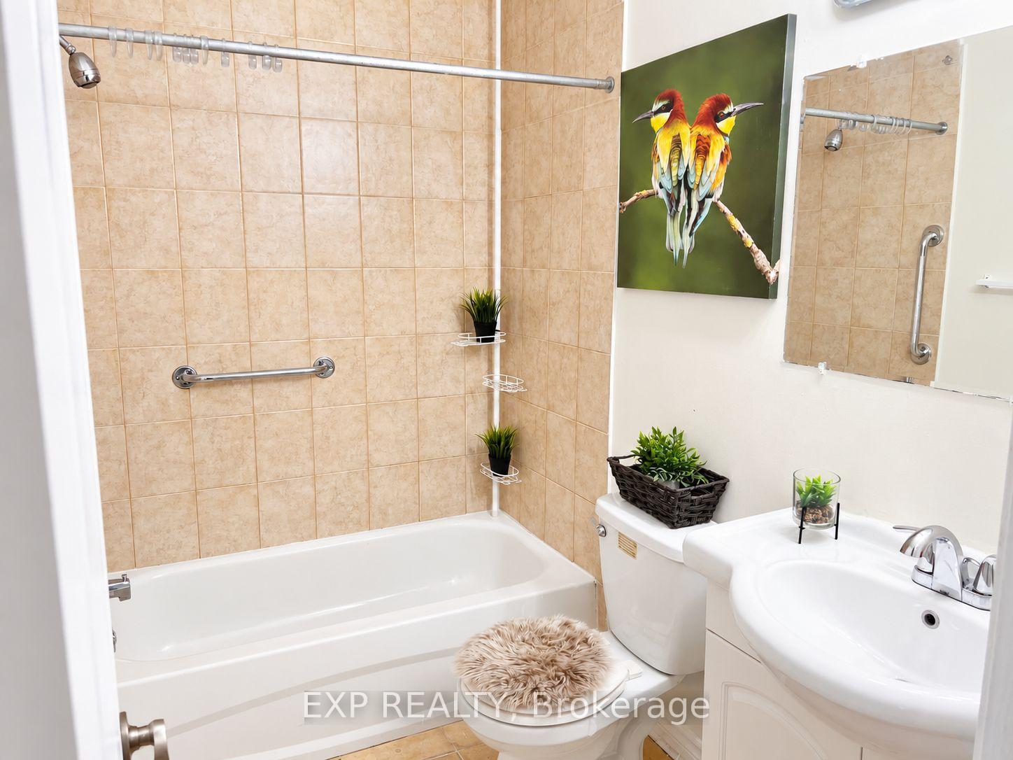 Photo 8 of Unit 111, 55 Godstone Road, North York, Don Valley Village — HOMEH