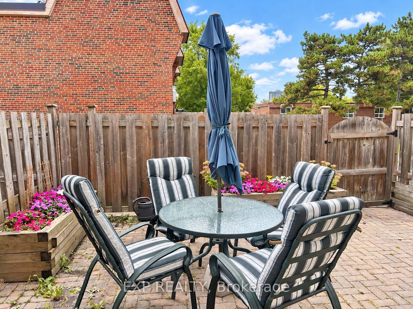 Photo 10 of Unit 111, 55 Godstone Road, North York, Don Valley Village — HOMEH