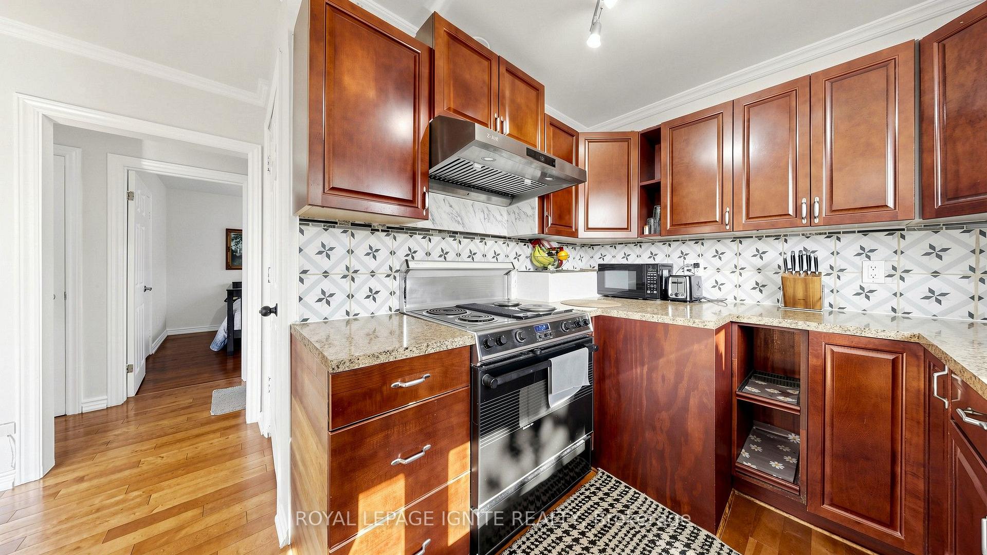 Photo 20 of 487 Wilson Road S, Oshawa, Donevan — HOMEH