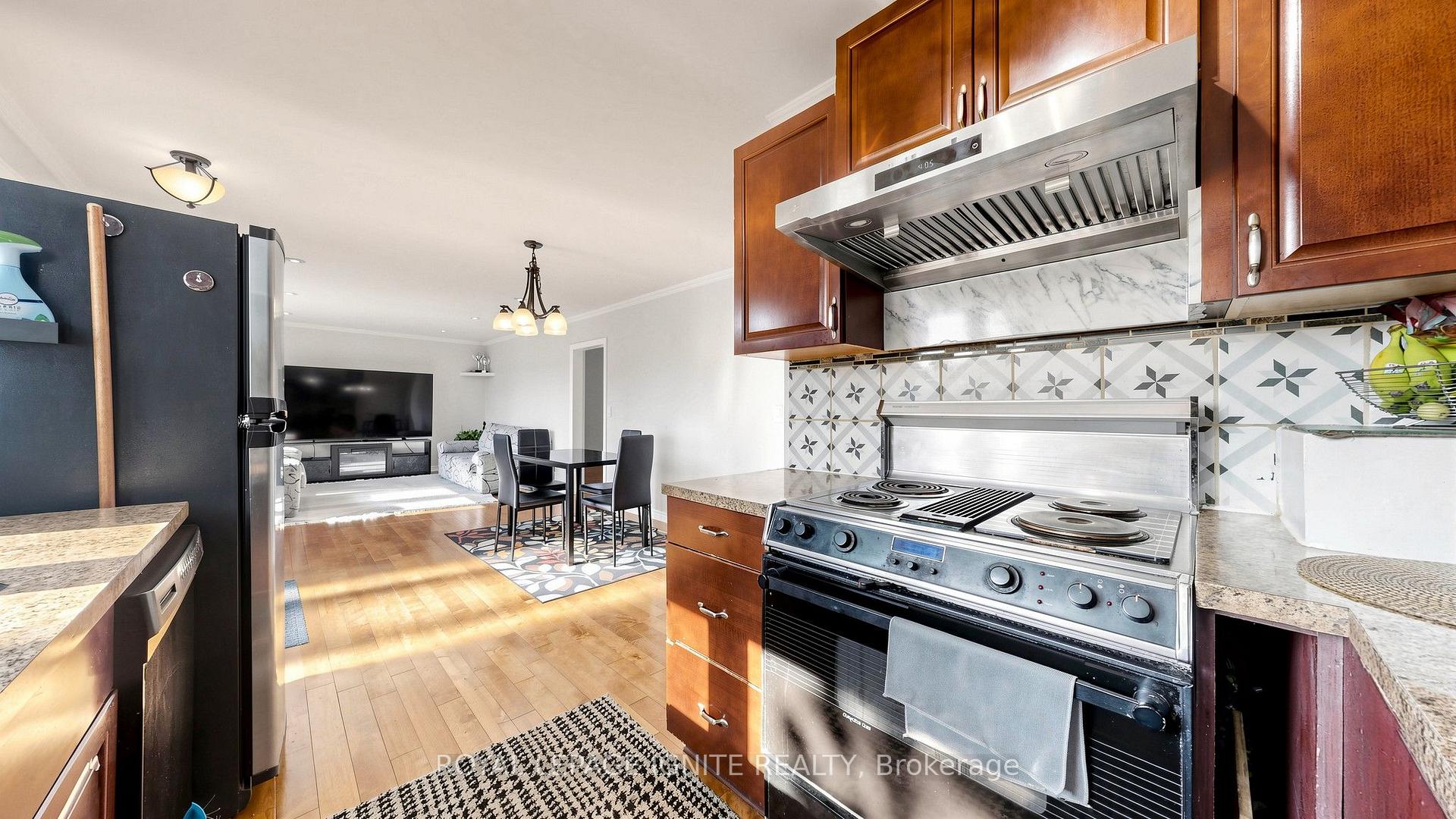Photo 22 of 487 Wilson Road S, Oshawa, Donevan — HOMEH