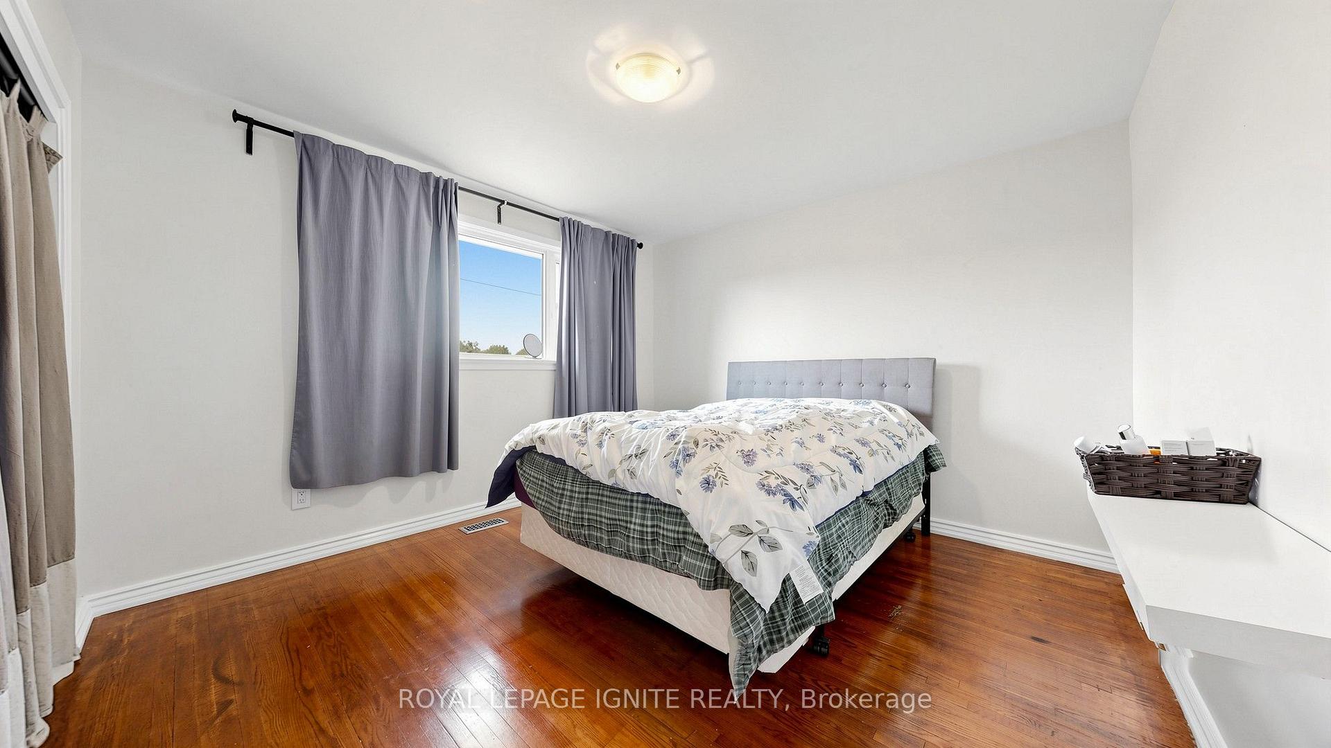 Photo 32 of 487 Wilson Road S, Oshawa, Donevan — HOMEH