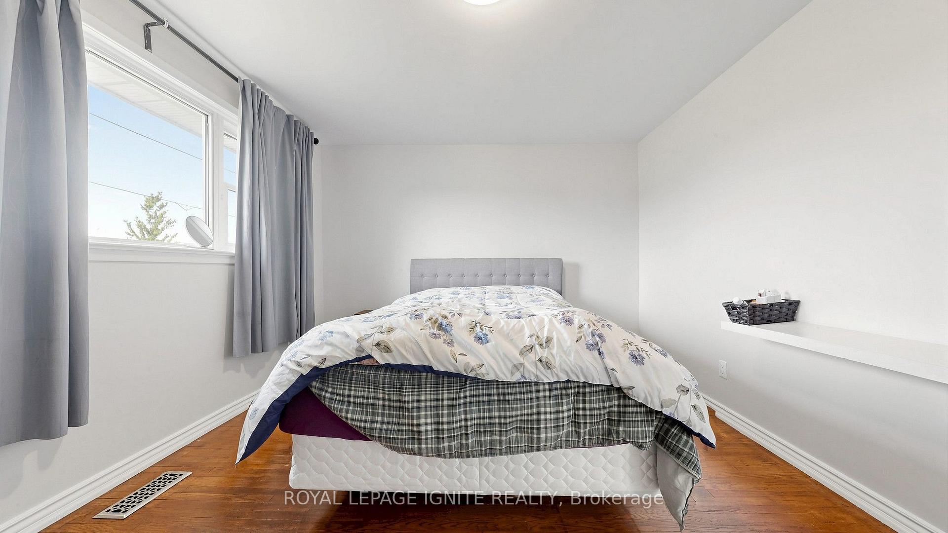 Photo 33 of 487 Wilson Road S, Oshawa, Donevan — HOMEH