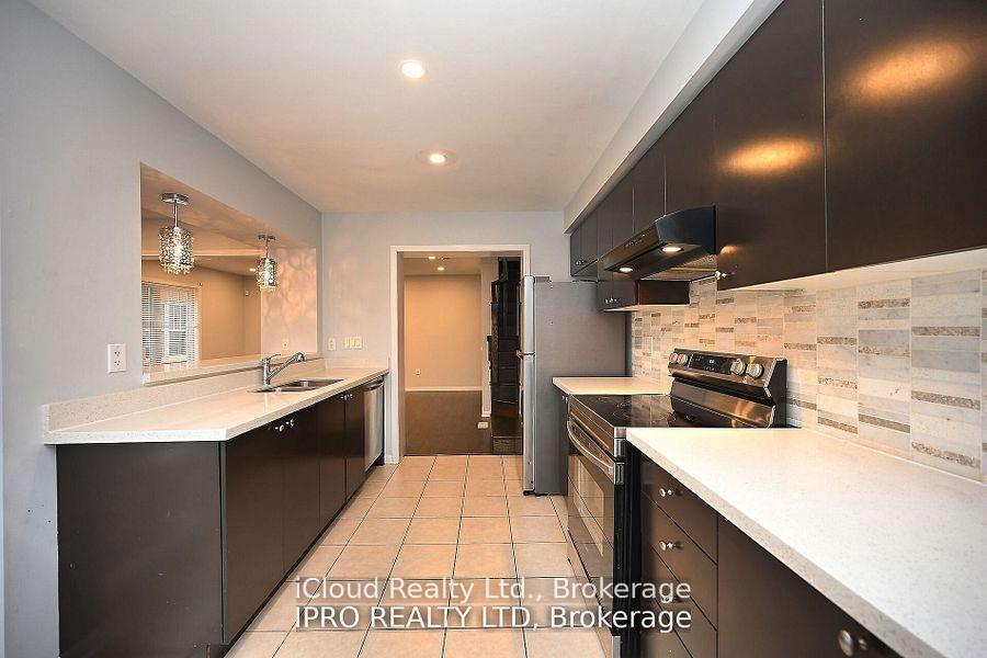 Photo 9 of 227 Slingsby Landing, Milton, Harrison — HOMEH