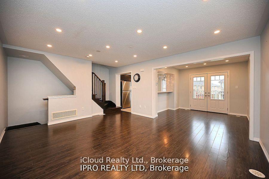 Photo 12 of 227 Slingsby Landing, Milton, Harrison — HOMEH