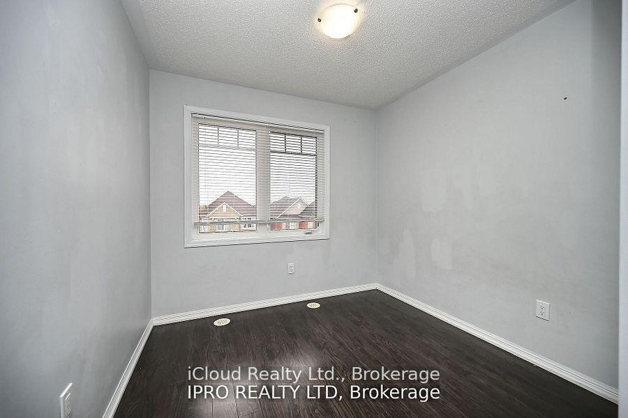 Photo 21 of 227 Slingsby Landing, Milton, Harrison — HOMEH