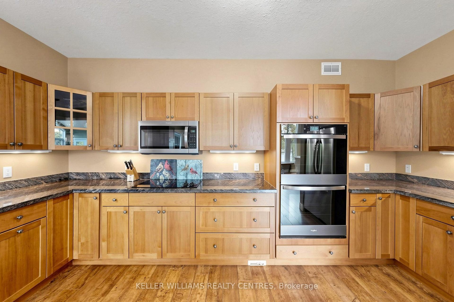 Photo 12 of Unit Unit 4, 1623 Houseys Rapids Road, Gravenhurst, Ryde — HOMEH