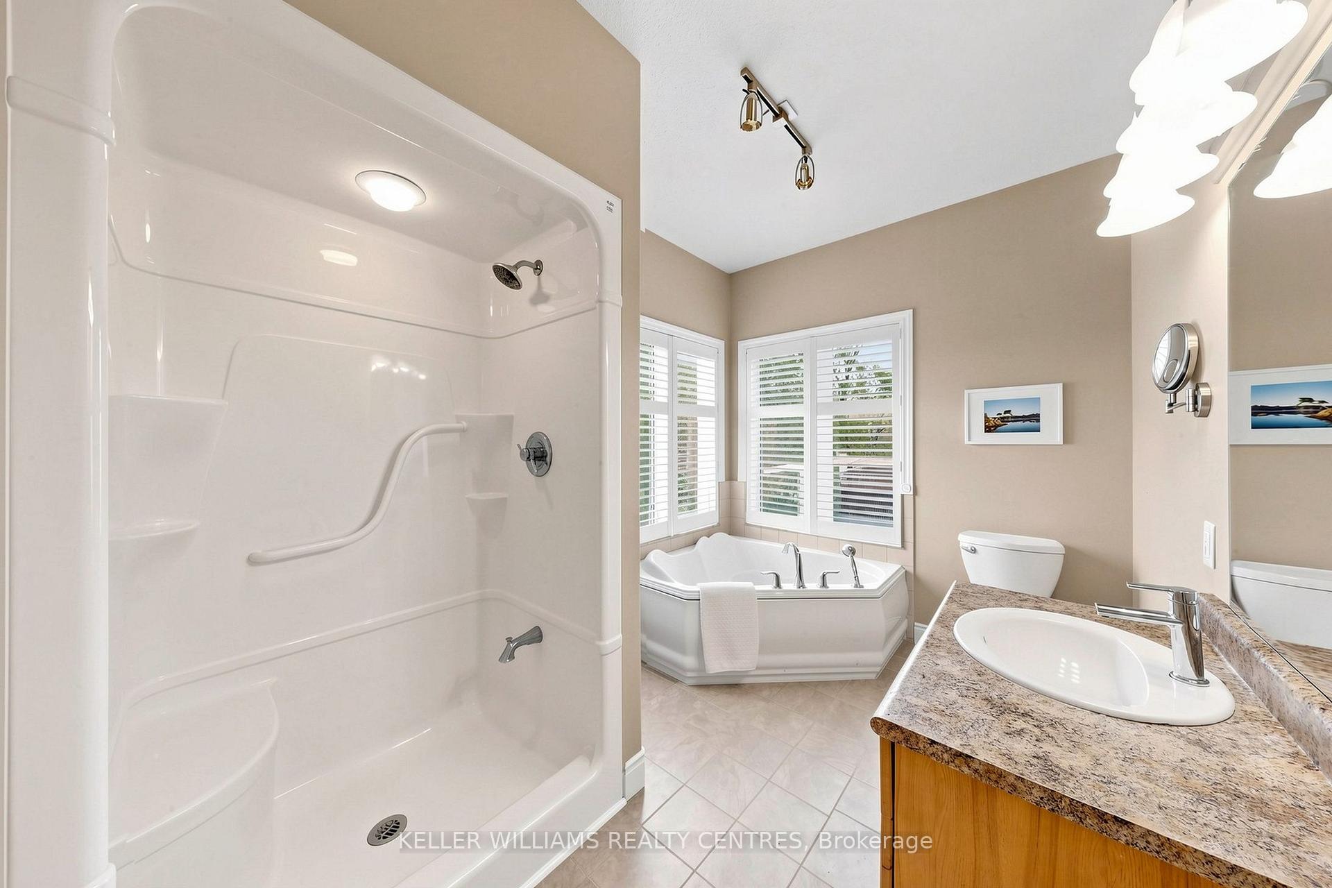 Photo 18 of Unit Unit 4, 1623 Houseys Rapids Road, Gravenhurst, Ryde — HOMEH