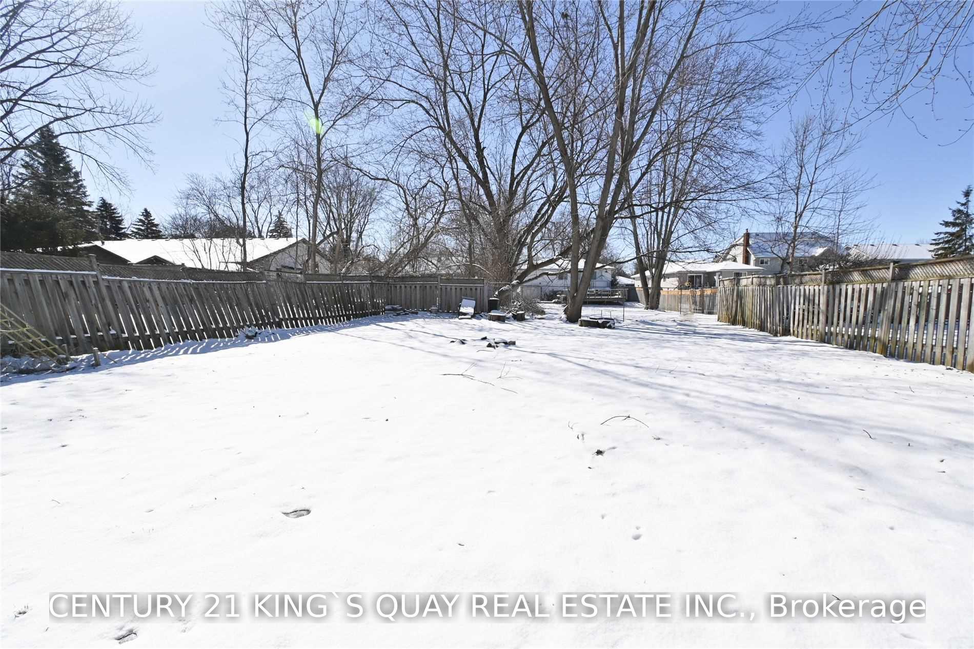 Photo 23 of 291 Clarlyn Drive, Georgina, Keswick North — HOMEH