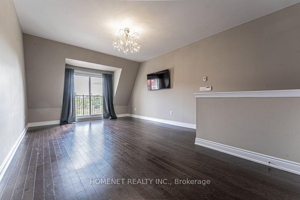 Photo 6 of 2058 Queensborough Gate, Mississauga, Central Erin Mills — HOMEH