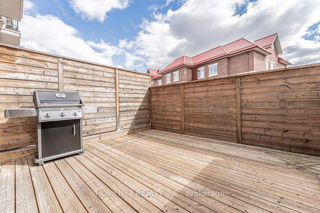 Photo 9 of 2058 Queensborough Gate, Mississauga, Central Erin Mills — HOMEH