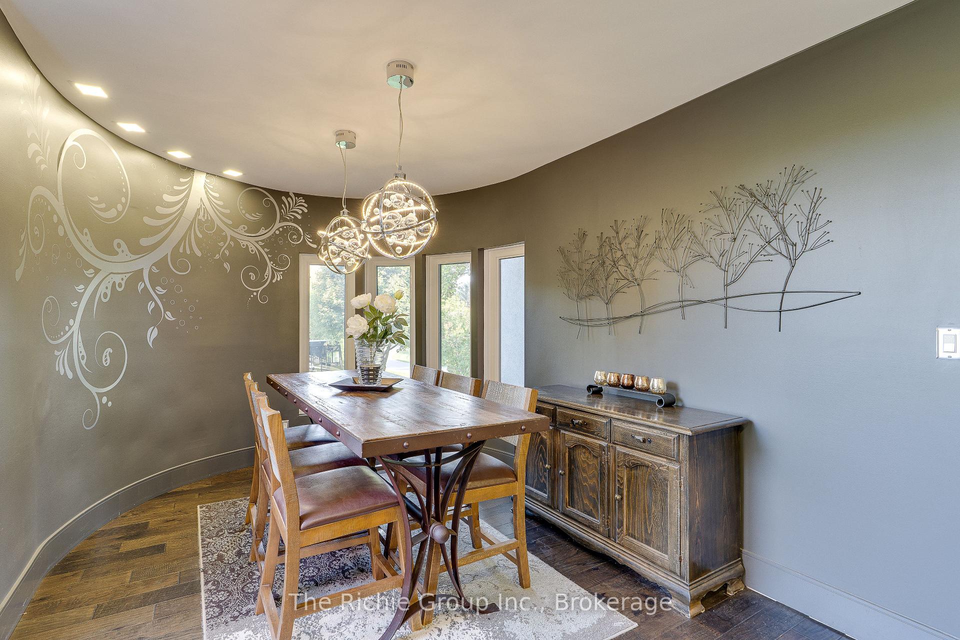 Photo 8 of 21 Bartley Drive, Caledon, Rural Caledon — HOMEH