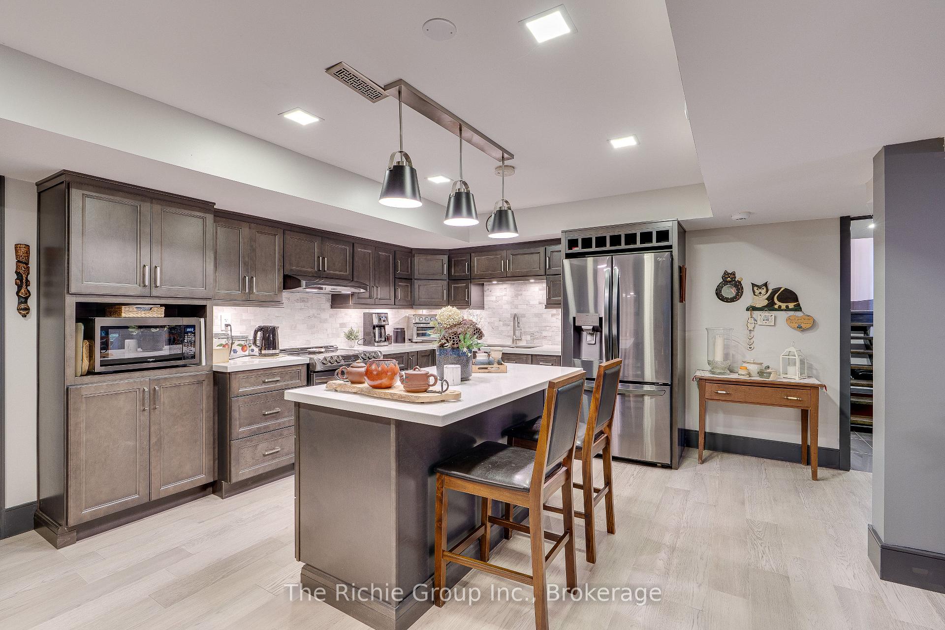 Photo 13 of 21 Bartley Drive, Caledon, Rural Caledon — HOMEH