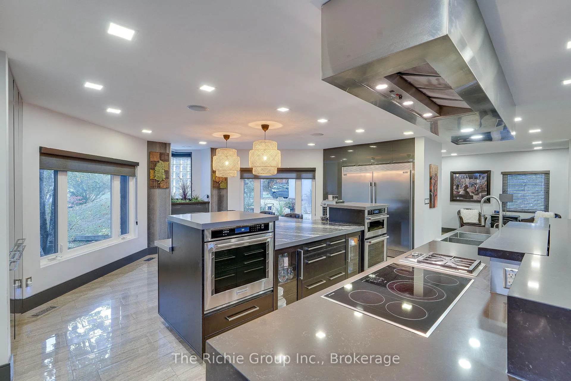 Photo 4 of 21 Bartley Drive, Caledon, Rural Caledon — HOMEH