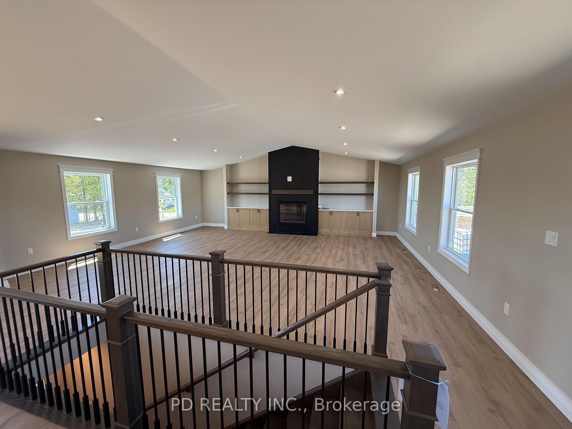 Photo 19 of 2467 Queen Mary Street, Cavan Monaghan, Cavan Twp — HOMEH