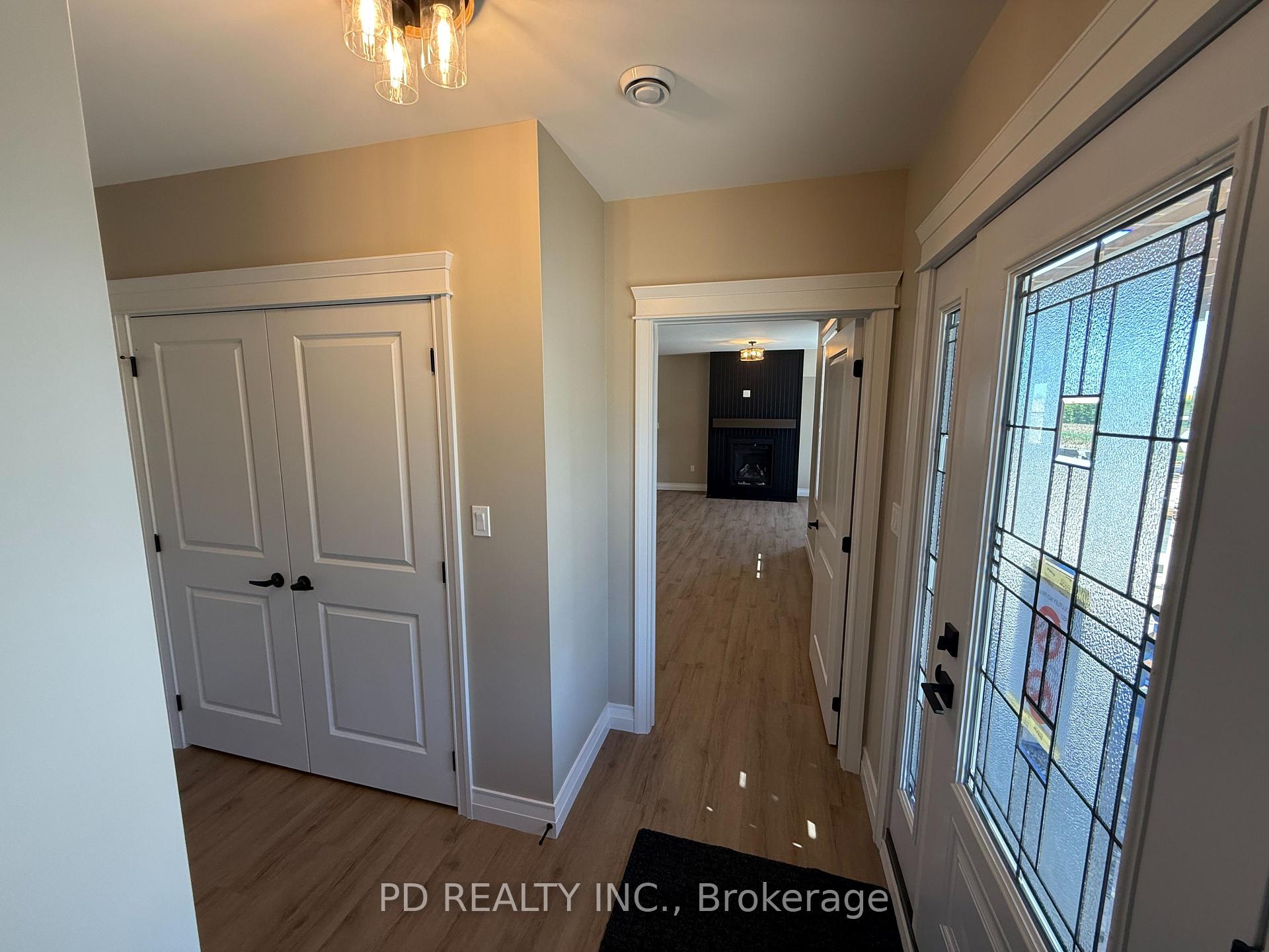 Photo 21 of 2467 Queen Mary Street, Cavan Monaghan, Cavan Twp — HOMEH