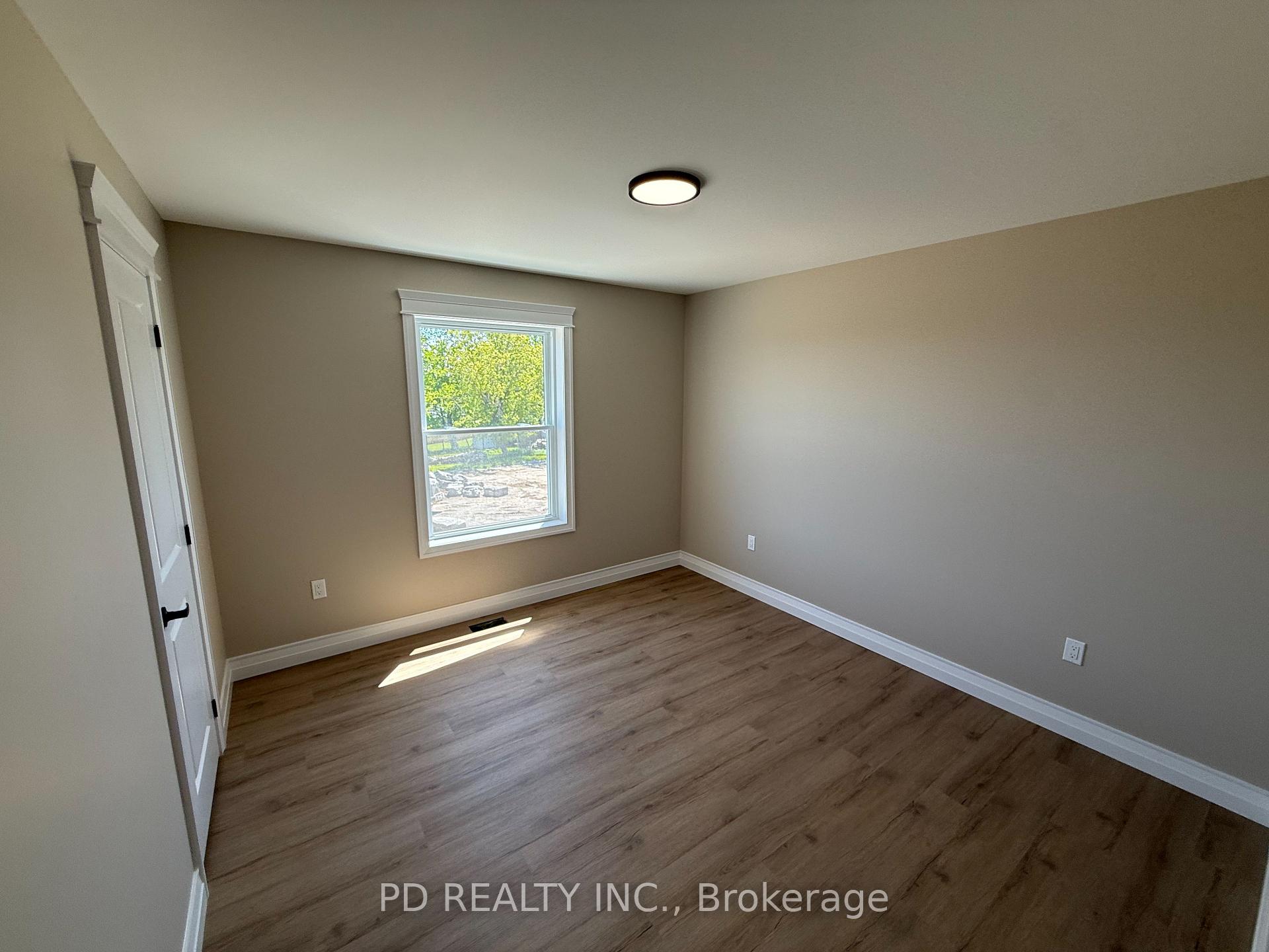 Photo 31 of 2467 Queen Mary Street, Cavan Monaghan, Cavan Twp — HOMEH