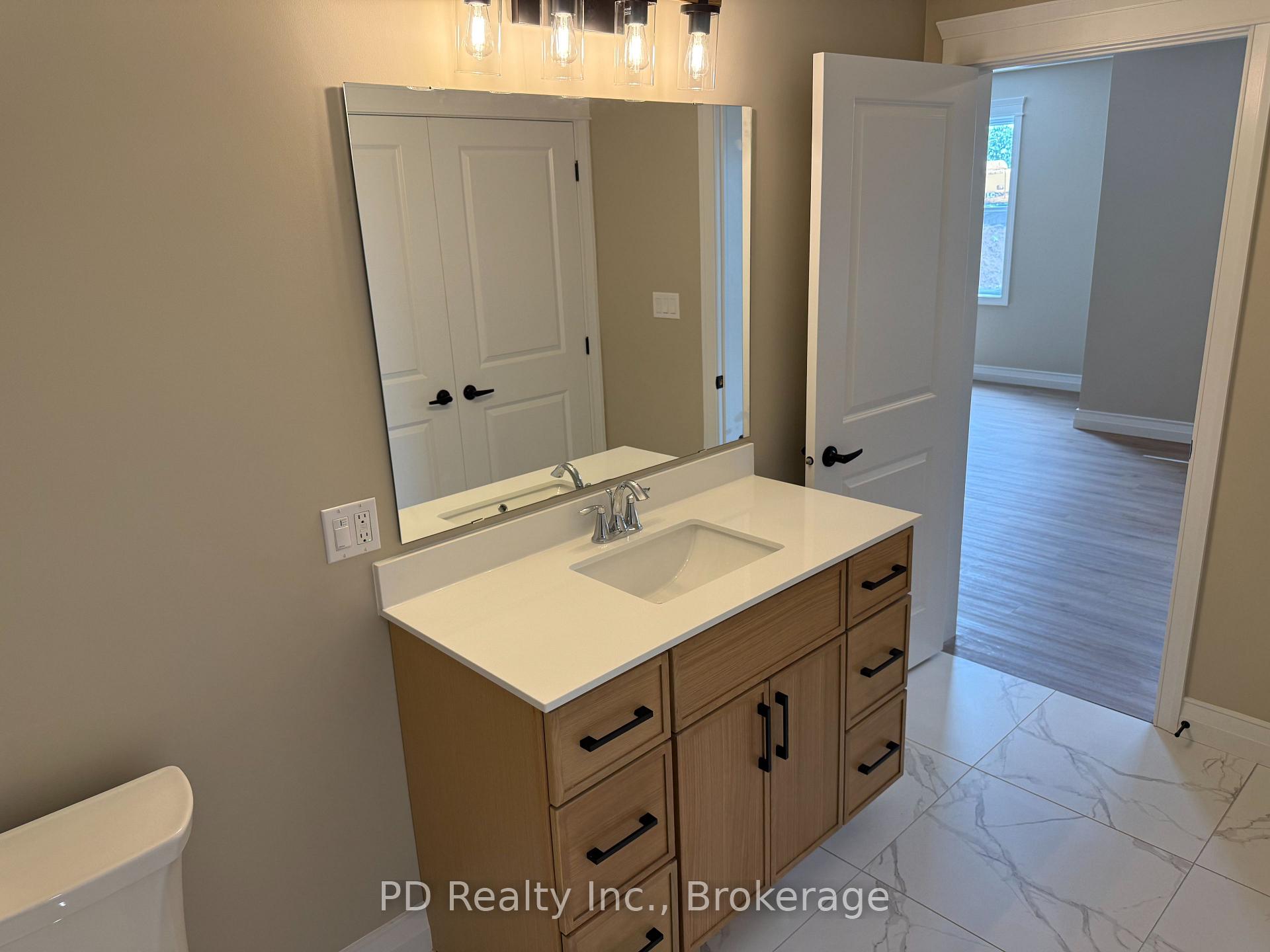 Photo 41 of 2467 Queen Mary Street, Cavan Monaghan, Cavan Twp — HOMEH