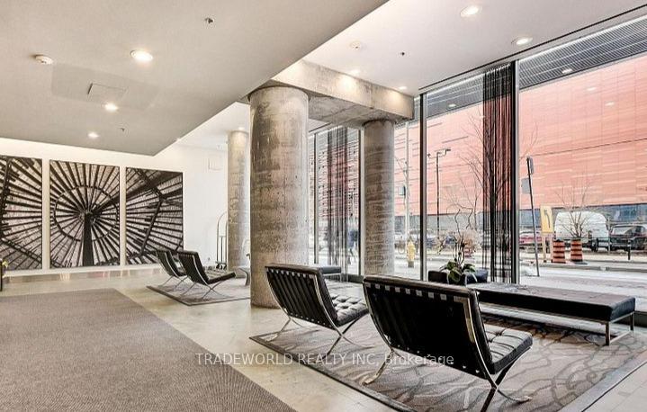 Photo 3 of Unit 1705, 33 Mill Street, Toronto, Waterfront Communities — HOMEH