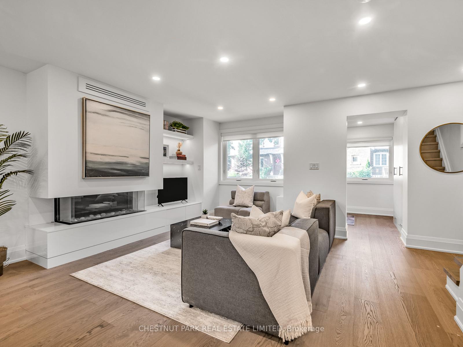 Photo 3 of 629 Duplex Avenue, Toronto, Lawrence Park South — HOMEH