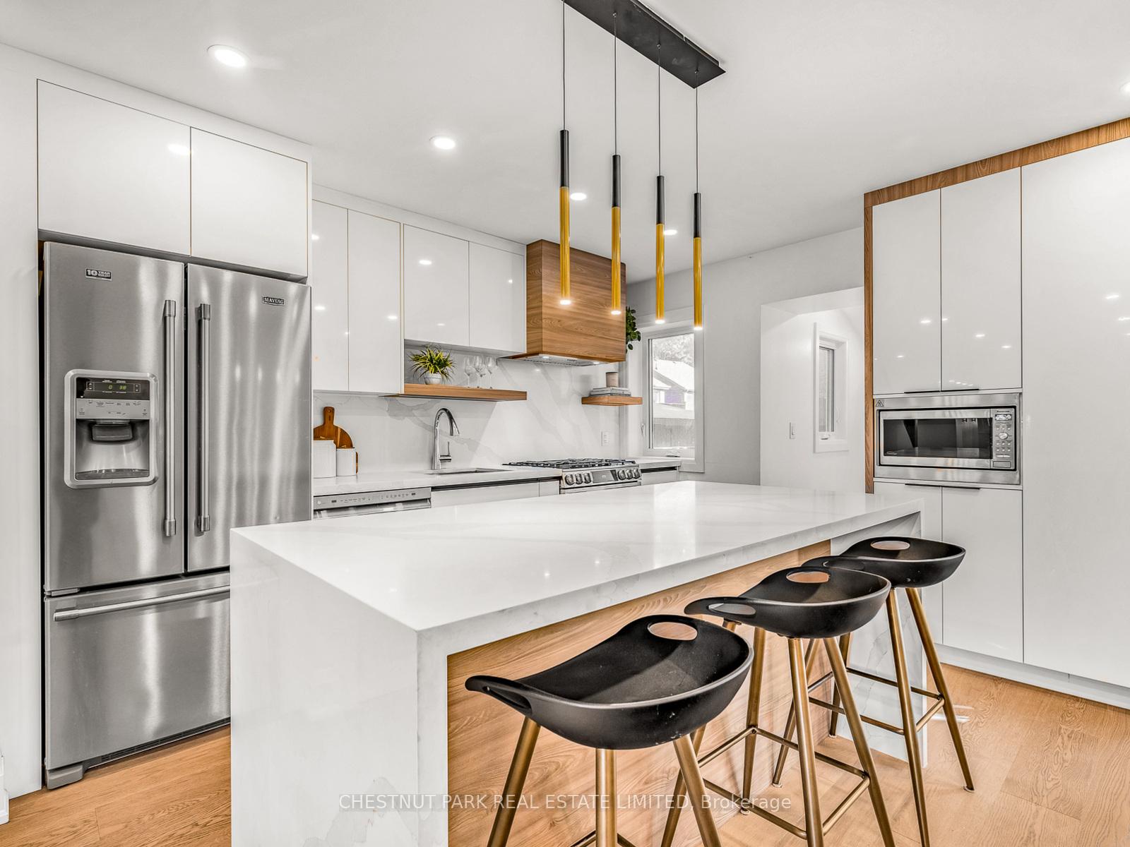 Photo 14 of 629 Duplex Avenue, Toronto, Lawrence Park South — HOMEH