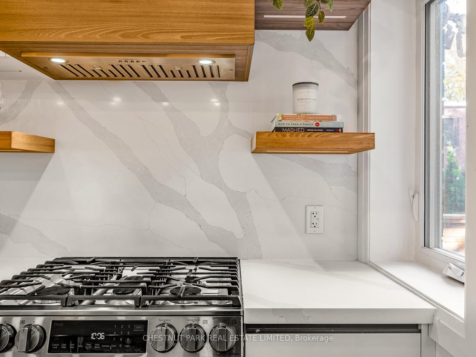Photo 19 of 629 Duplex Avenue, Toronto, Lawrence Park South — HOMEH