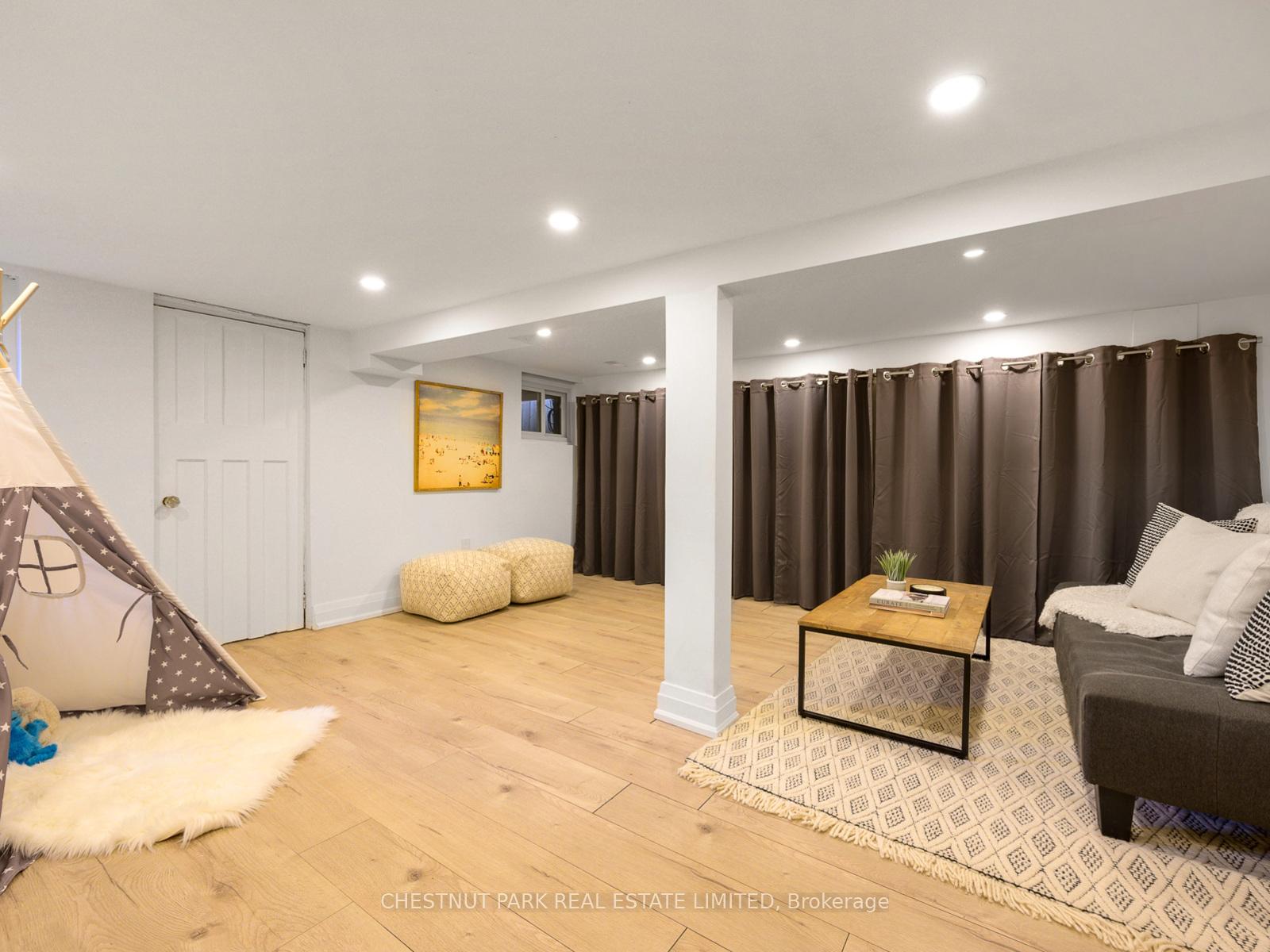 Photo 32 of 629 Duplex Avenue, Toronto, Lawrence Park South — HOMEH