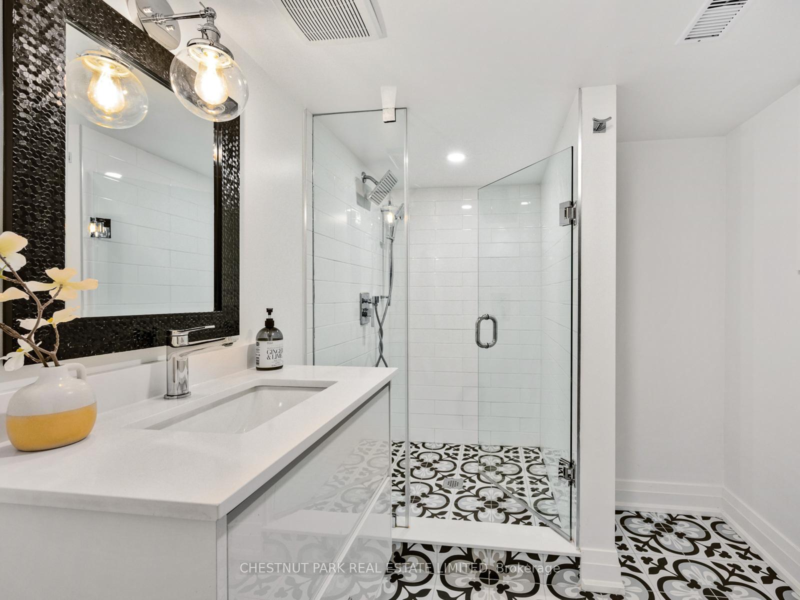 Photo 36 of 629 Duplex Avenue, Toronto, Lawrence Park South — HOMEH