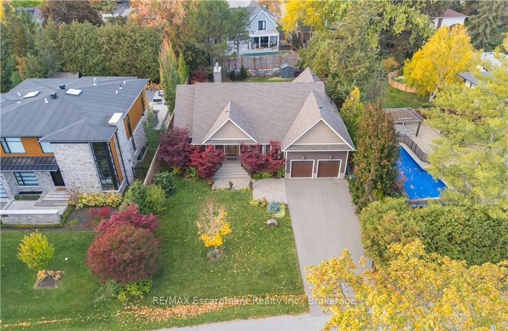 Photo 42 of 2073 Deramore Drive, Oakville, Ford — HOMEH