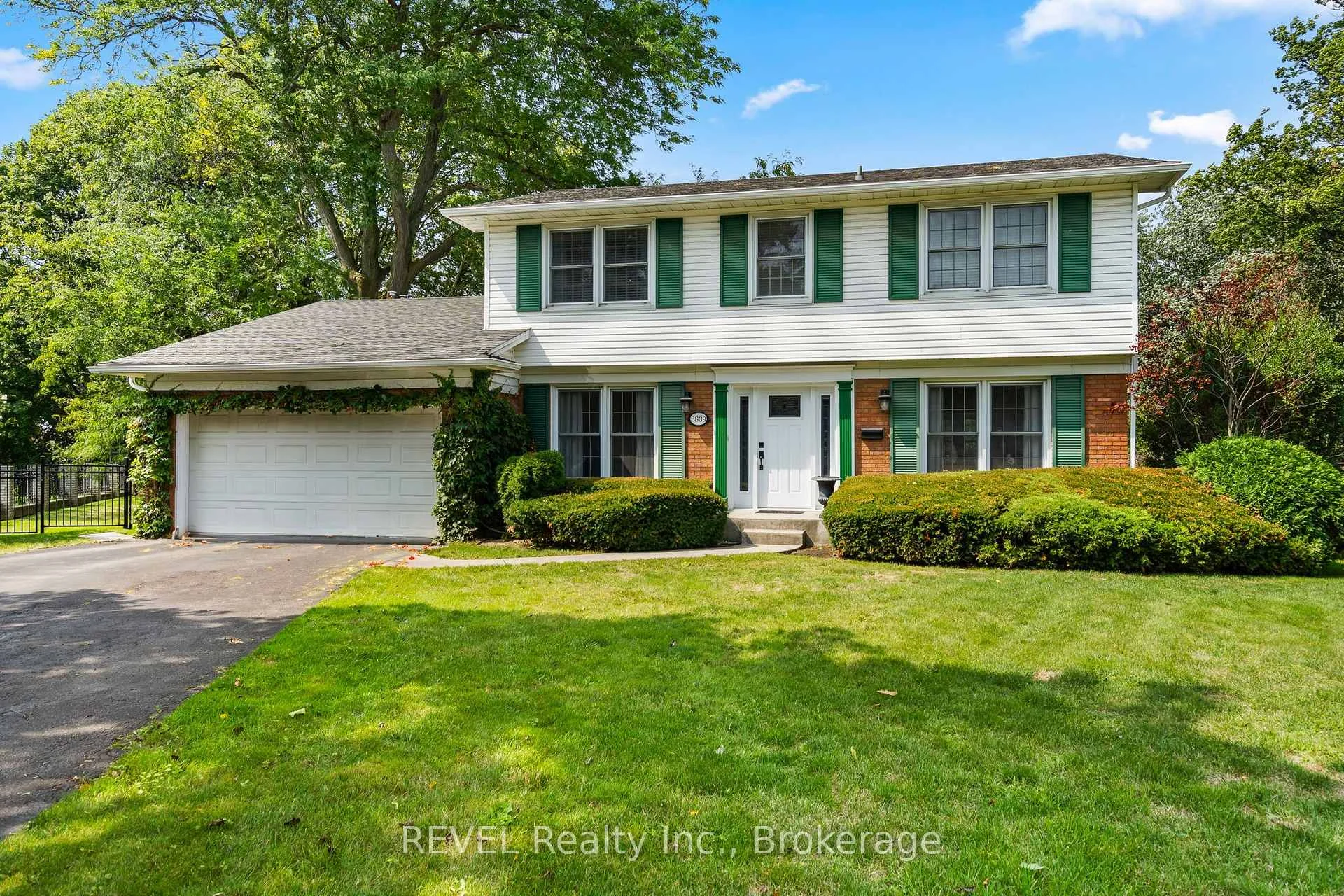 Photo 4 of 3839 Potter Heights, Niagara Falls, Casey — HOMEH