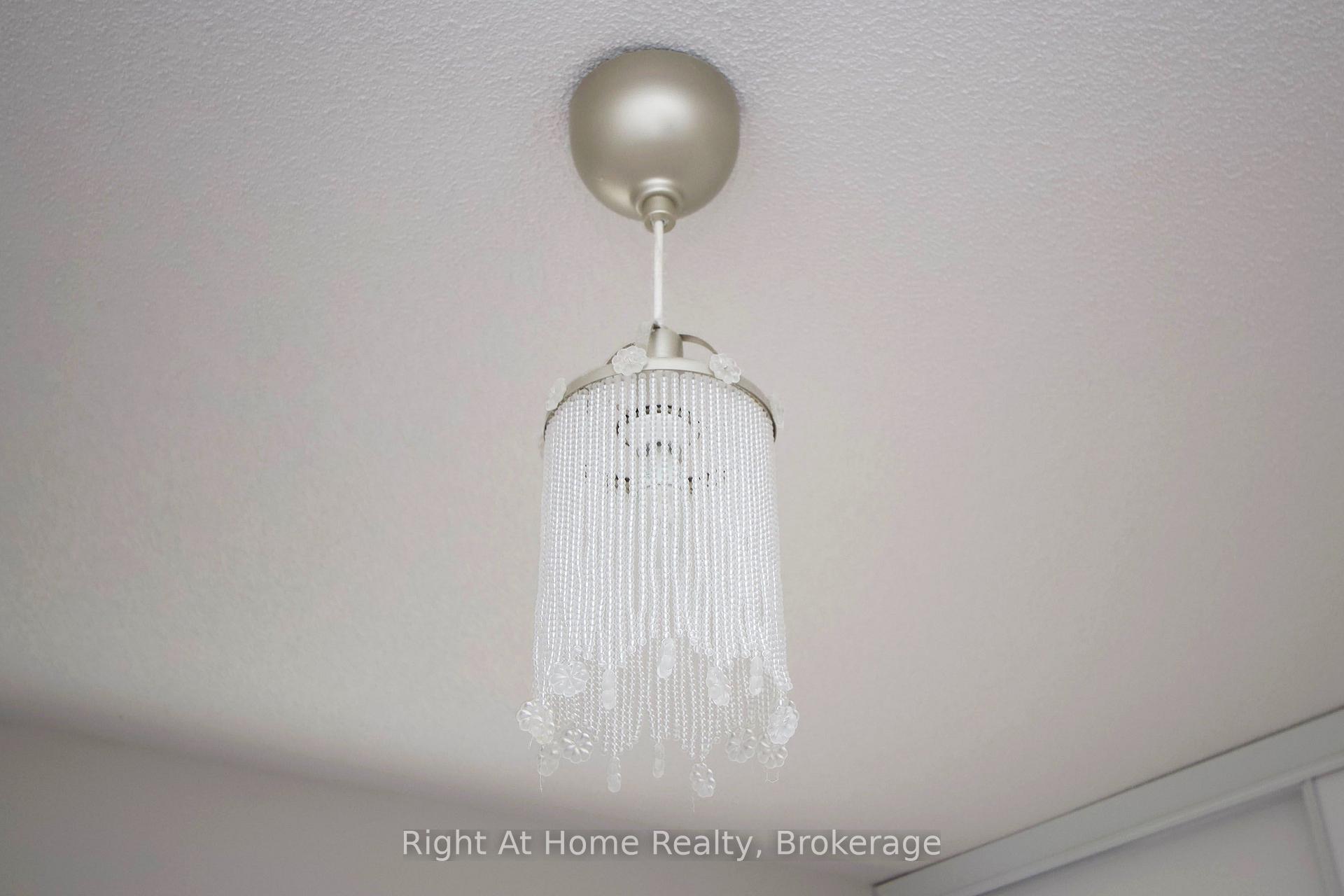 Photo 25 of 1263 Gyatt Crescent, Oshawa, Pinecrest — HOMEH