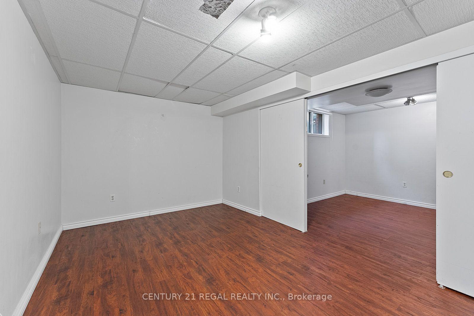 Photo 38 of 28 Ecclesfield Drive, Scarborough, Steeles — HOMEH