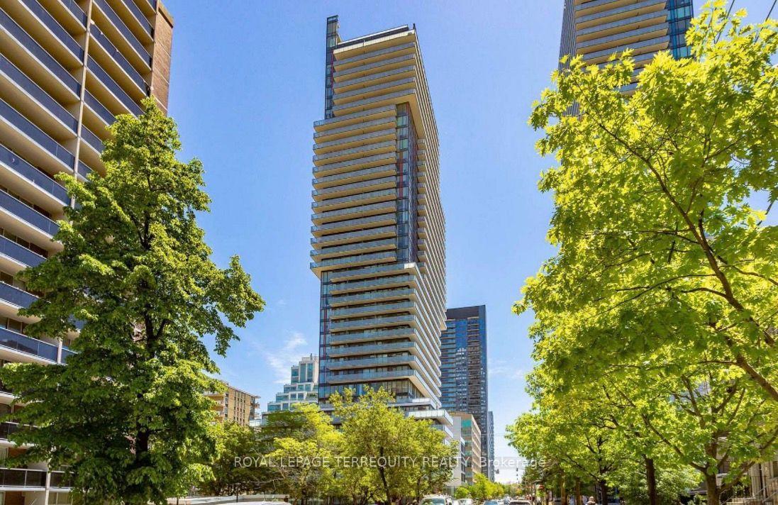 Photo of Unit 1502, 185 Roehampton Avenue