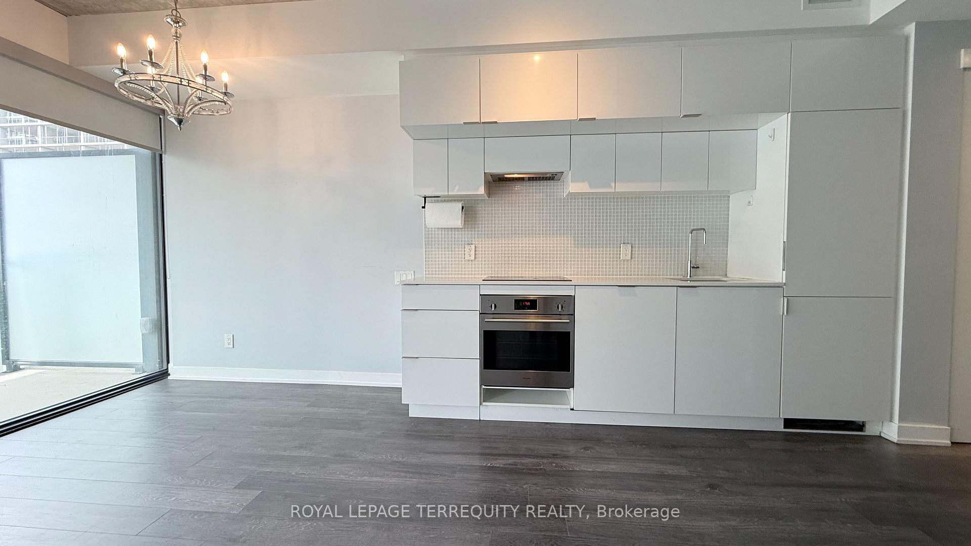 Photo 10 of Unit 1502, 185 Roehampton Avenue, Toronto, Mount Pleasant West — HOMEH