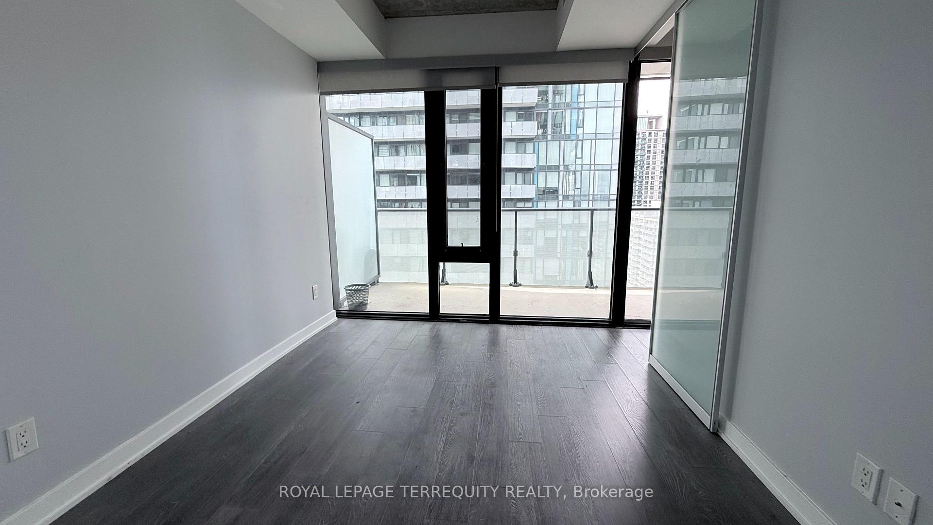Photo 15 of Unit 1502, 185 Roehampton Avenue, Toronto, Mount Pleasant West — HOMEH