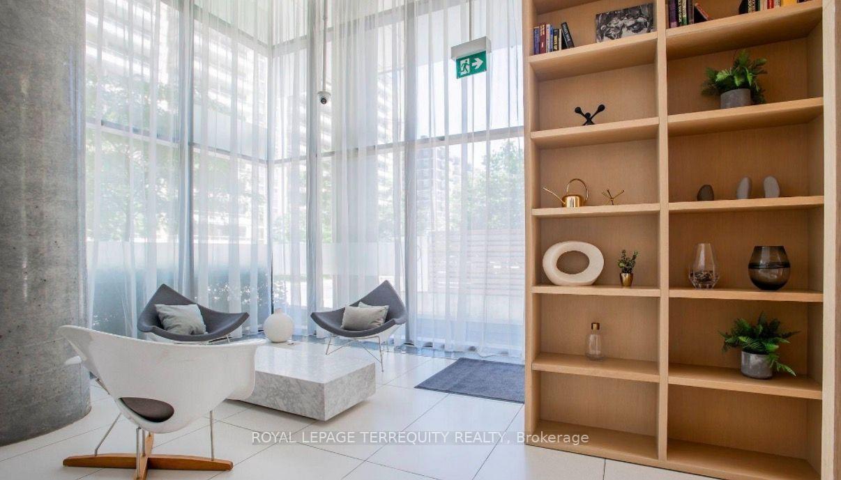 Photo 20 of Unit 1502, 185 Roehampton Avenue, Toronto, Mount Pleasant West — HOMEH