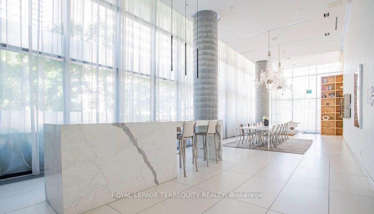 Photo 23 of Unit 1502, 185 Roehampton Avenue, Toronto, Mount Pleasant West — HOMEH