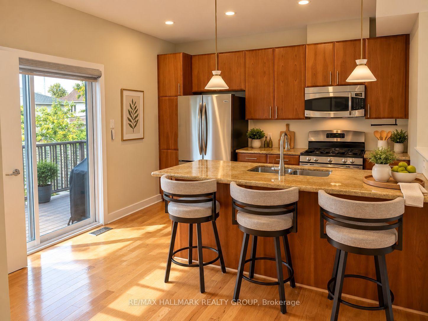 Photo 49 of 51 Drouin Avenue, Ottawa, Overbrook — HOMEH