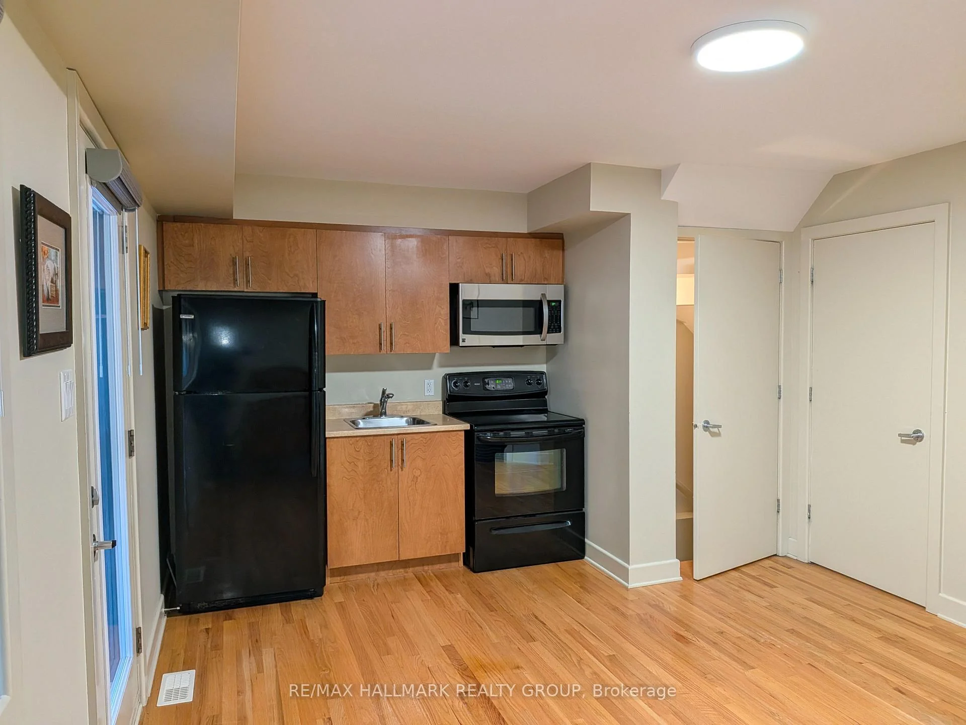 Photo 7 of 51 Drouin Avenue, Ottawa, Overbrook — HOMEH