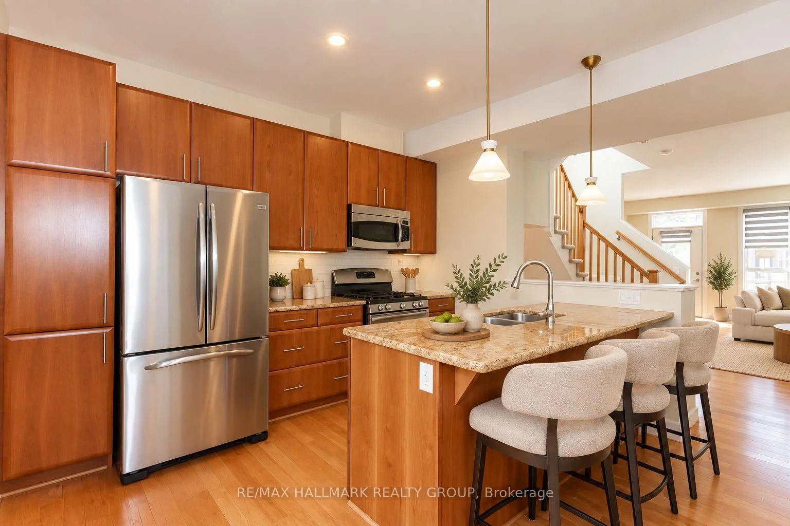 Photo 13 of 51 Drouin Avenue, Ottawa, Overbrook — HOMEH