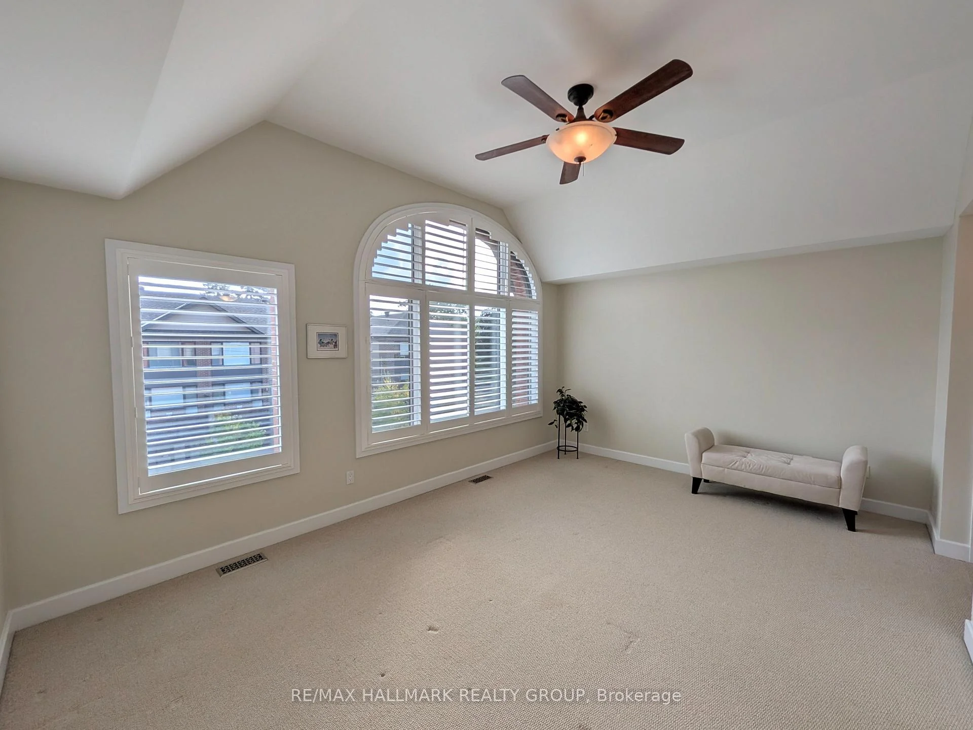 Photo 41 of 51 Drouin Avenue, Ottawa, Overbrook — HOMEH