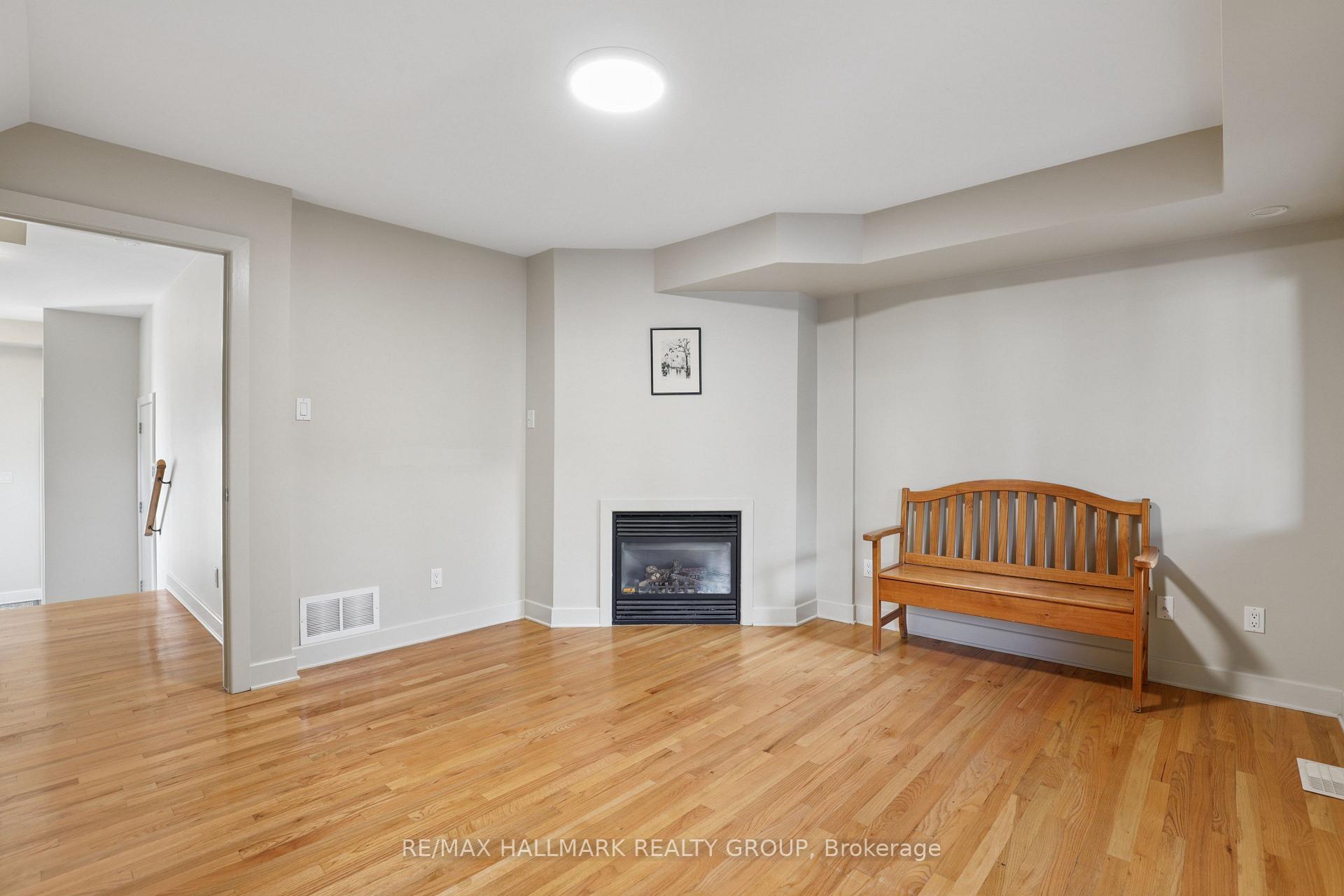 Photo 16 of 51 Drouin Avenue, Ottawa, Overbrook — HOMEH