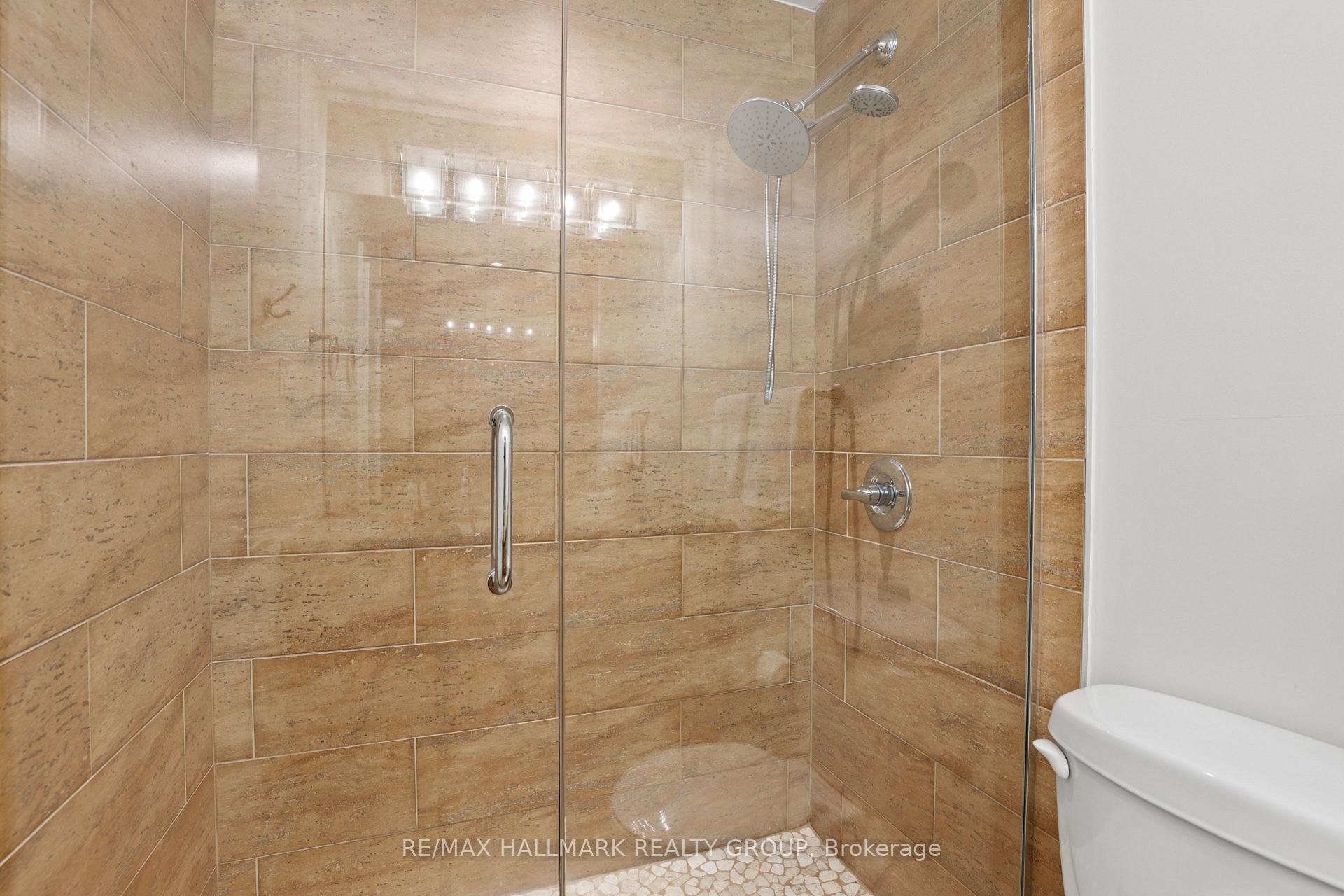 Photo 97 of 51 Drouin Avenue, Ottawa, Overbrook — HOMEH