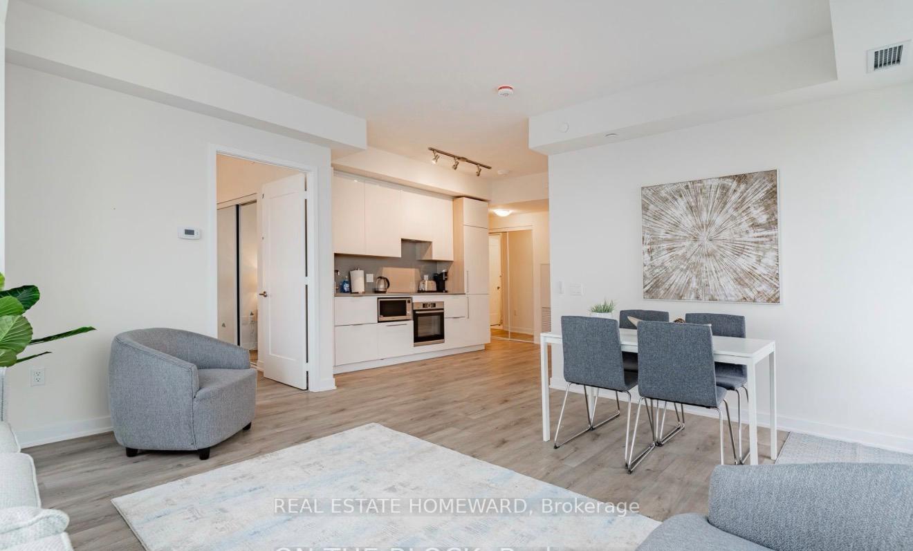 Photo 5 of Unit 3907, 28 Freeland St. Street, Toronto, Waterfront Communities — HOMEH