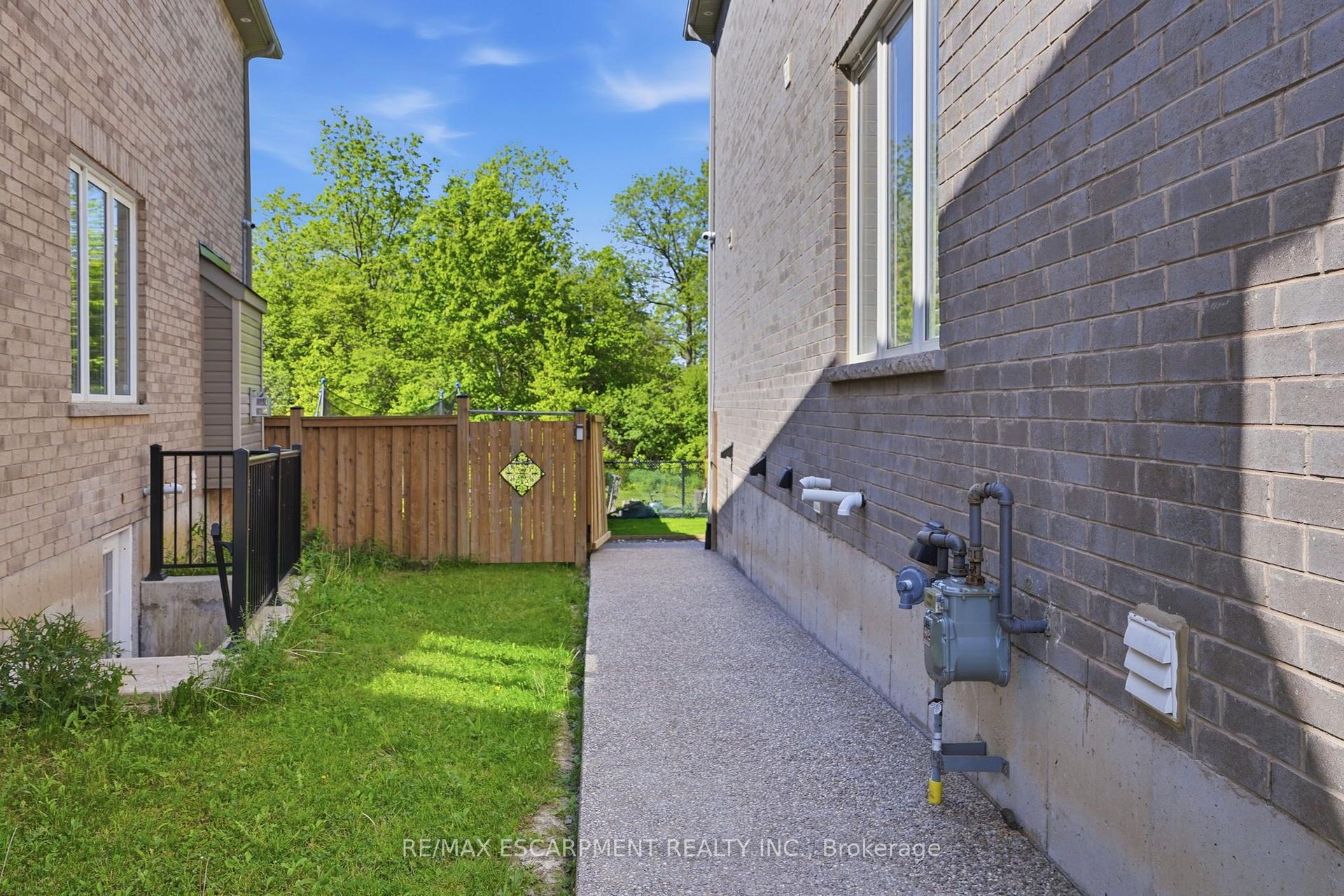 Photo 17 of Unit Lower, 43 Fleming Crescent, Haldimand — HOMEH