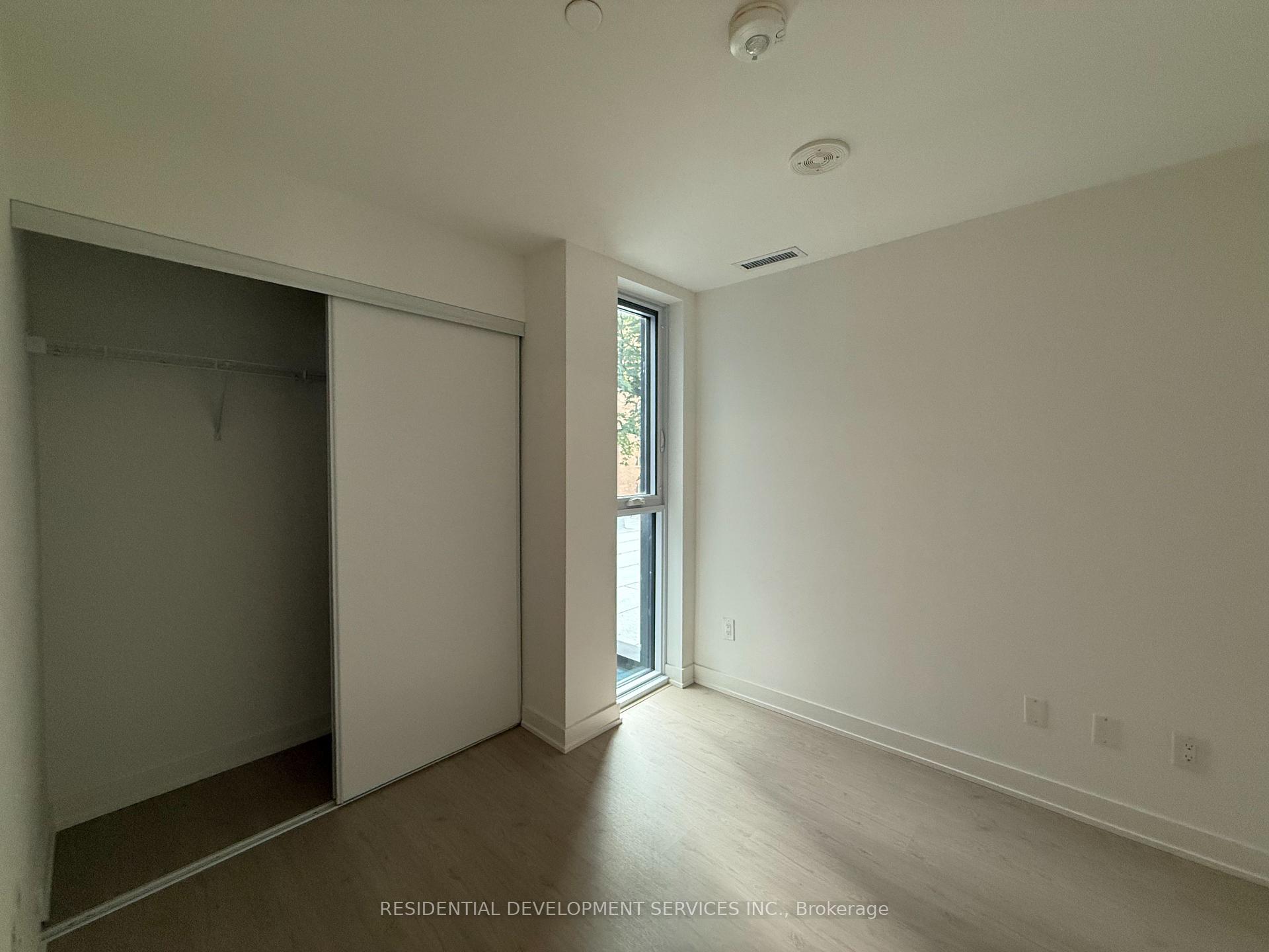 Photo 8 of Unit 405, 65 Mutual Street, Toronto, Church-Yonge Corridor — HOMEH