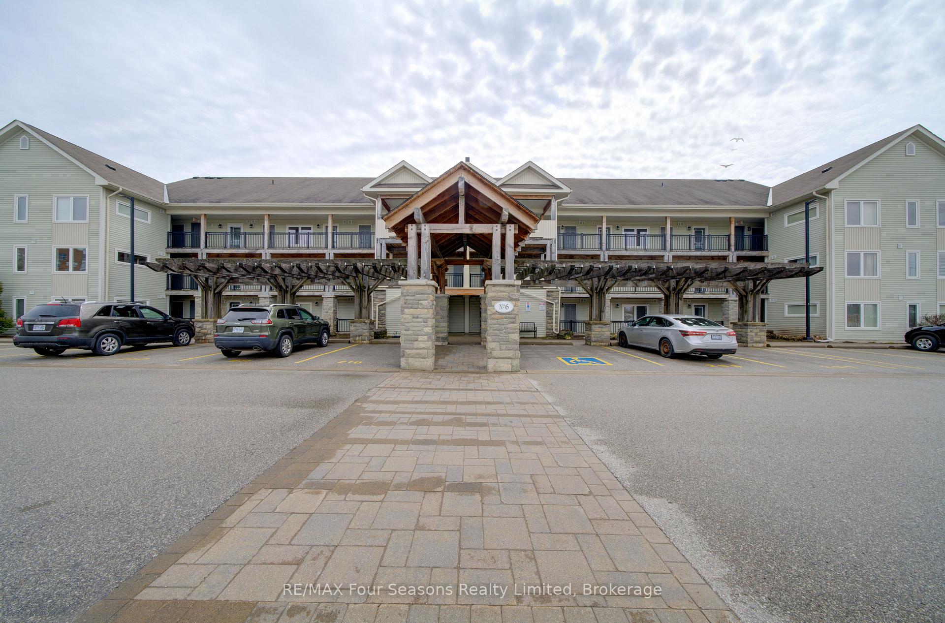 Front of Unit 105, 6 Brandy Lane Drive
