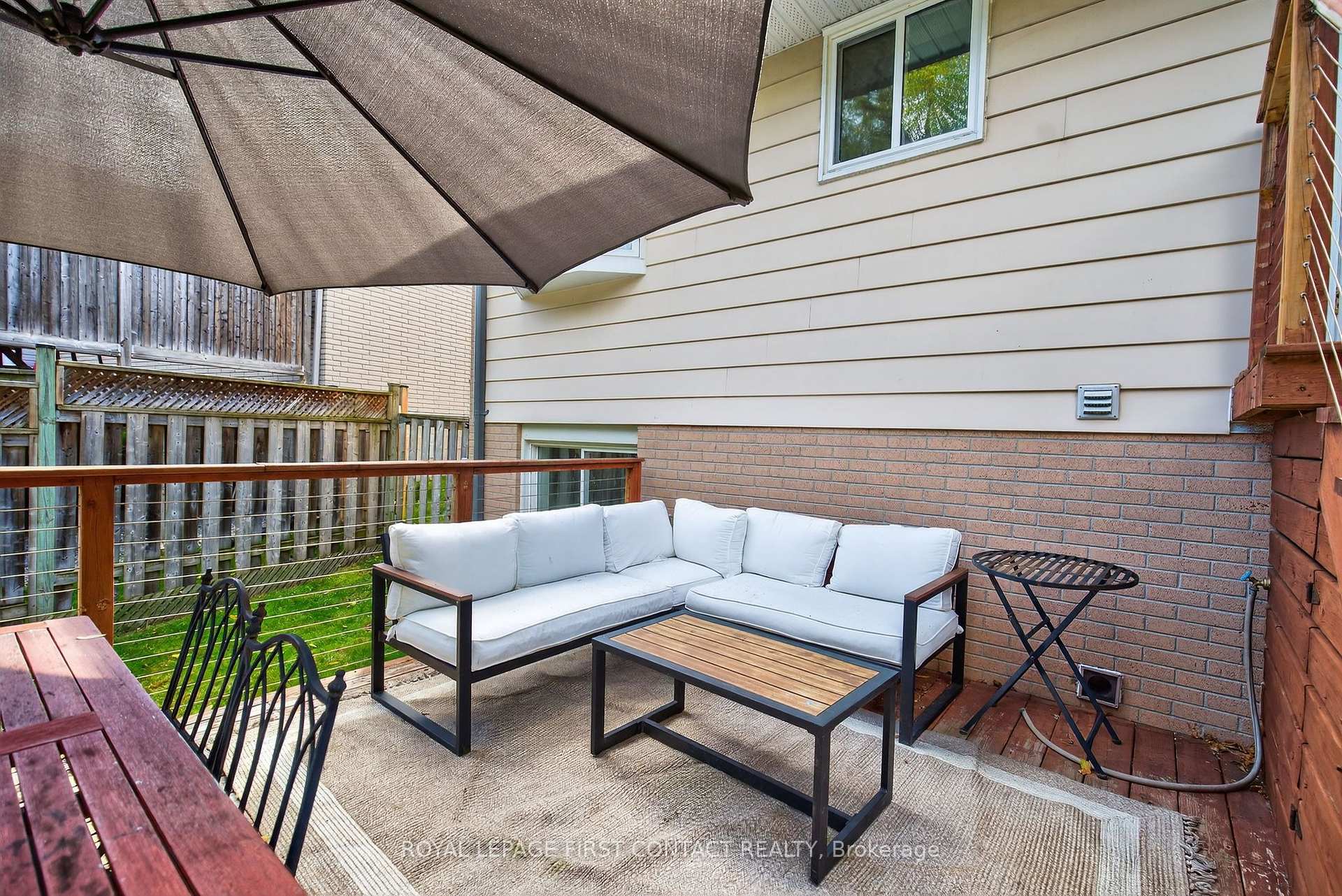Photo 12 of 11 MacLaren Avenue, Barrie, Painswick North — HOMEH