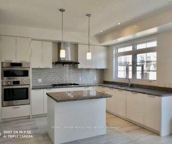 Photo of 19 Frank Charlton Avenue
