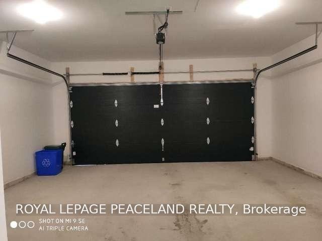 Photo 15 of 19 Frank Charlton Avenue, Markham, Unionville — HOMEH